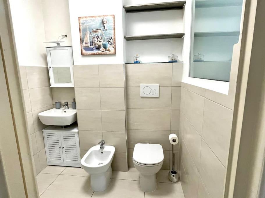 La Venezia'S Studio Flat Livorno Exterior photo