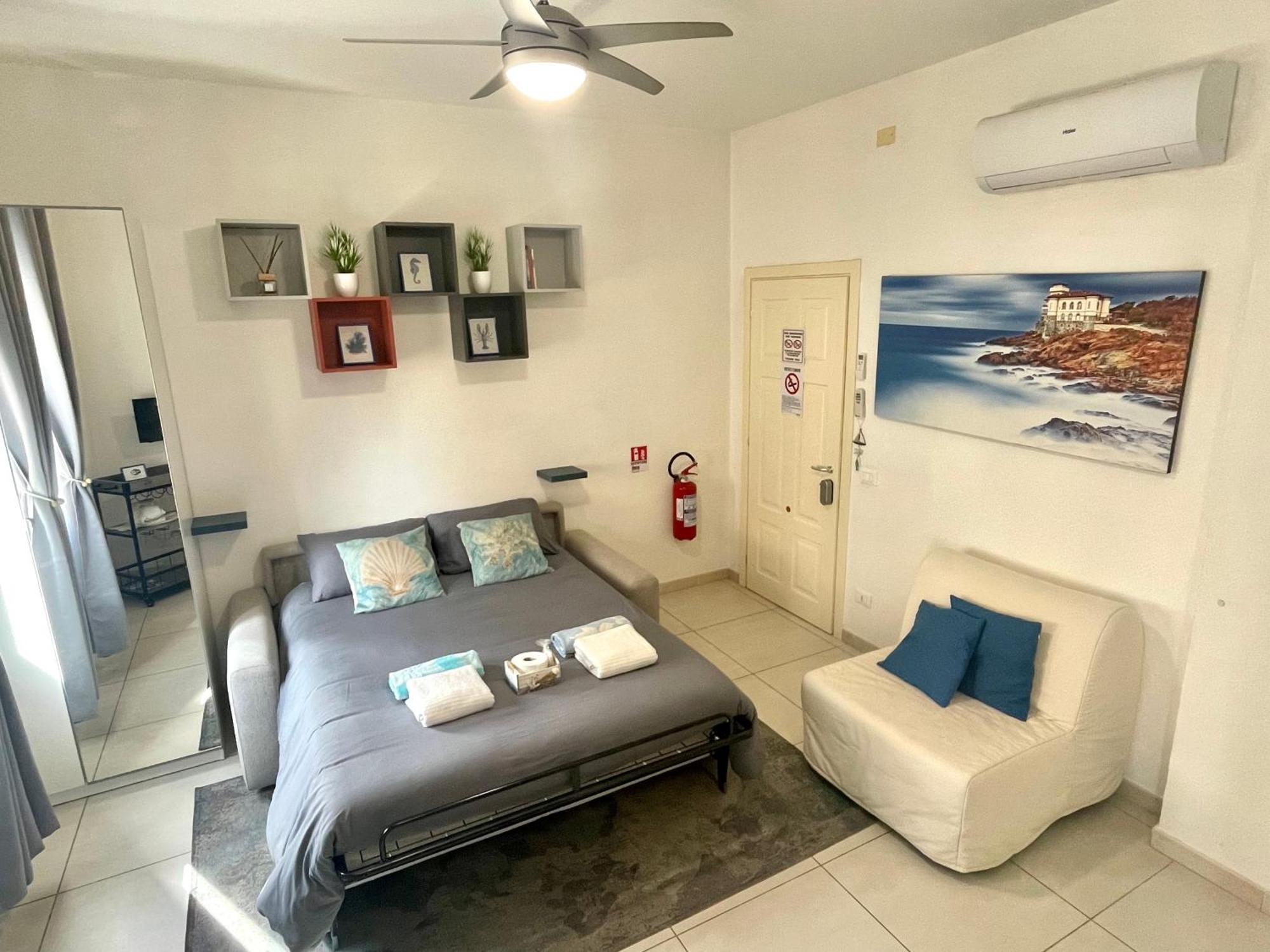 La Venezia'S Studio Flat Livorno Exterior photo